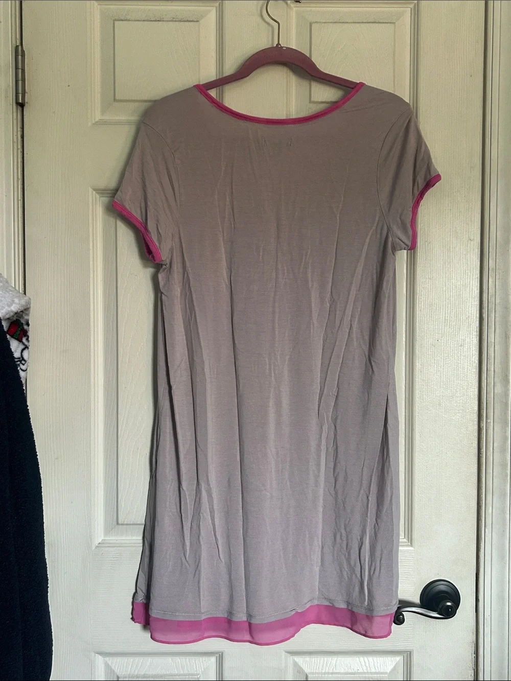 Simply Vera Vera Wang short sleeve purplish grey/pink sleep dress size large